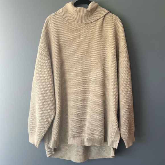 Free People Sweaters - Free People FP Beach Oversized Tunic Sweater